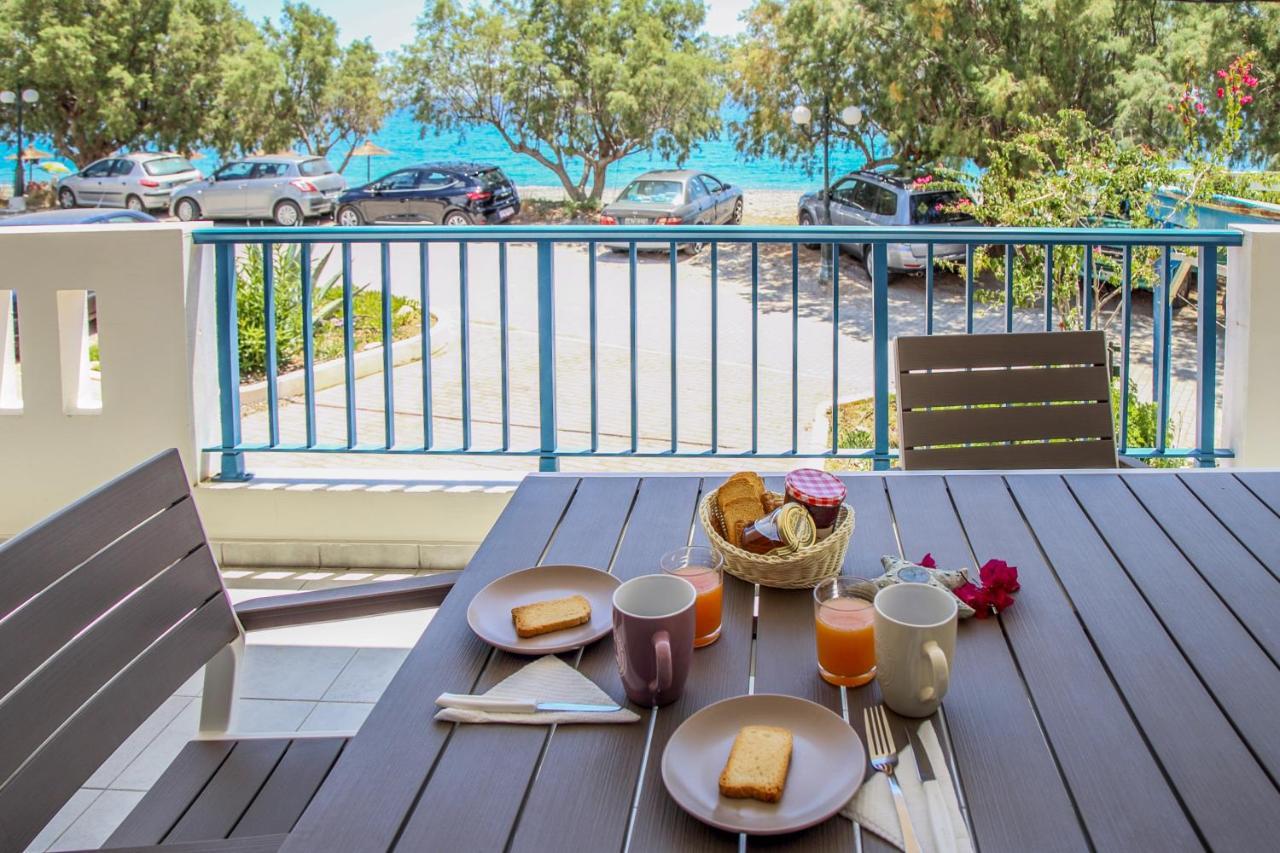 Mmm Apartment Makrýgialos 외부 사진