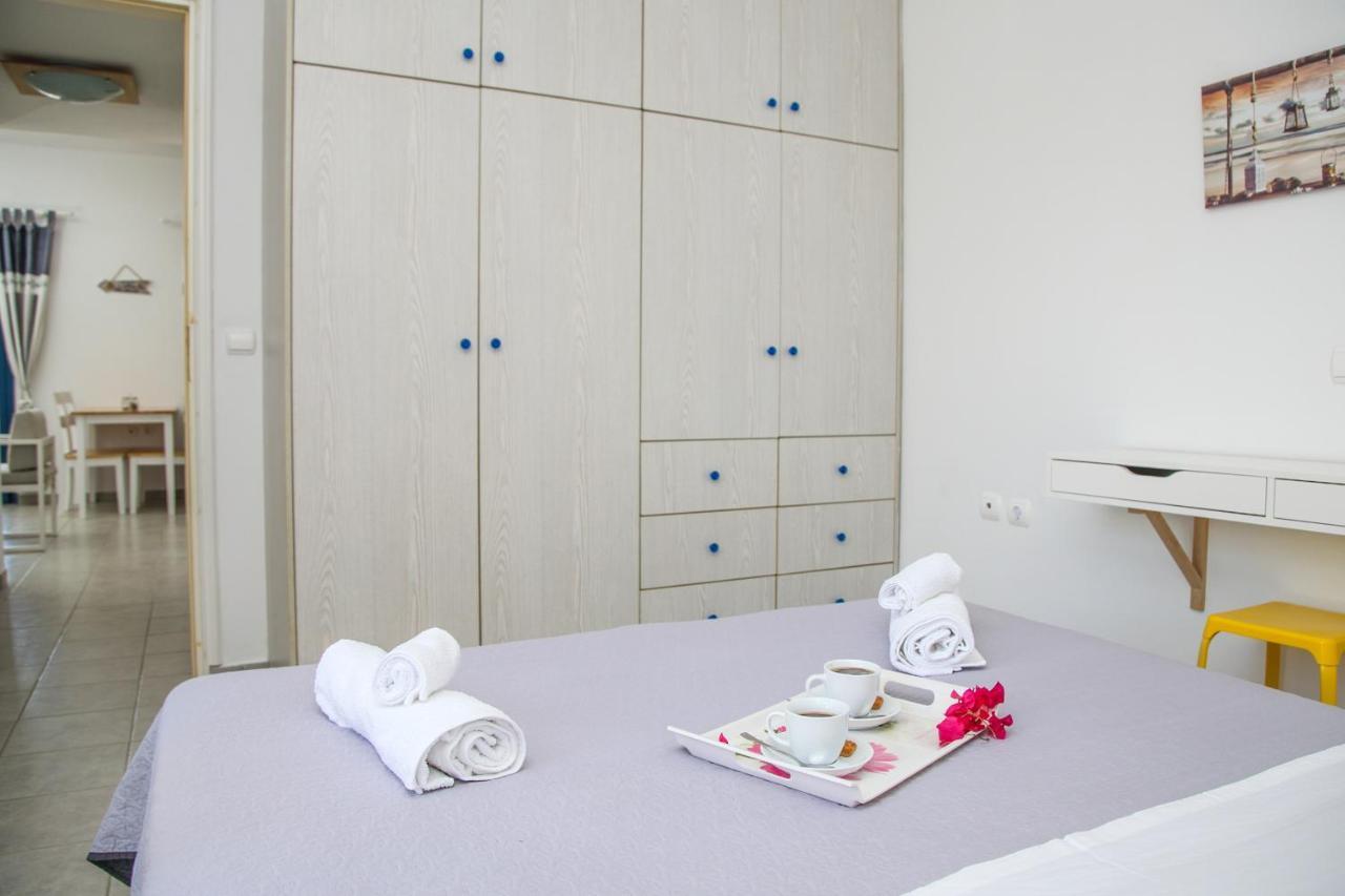 Mmm Apartment Makrýgialos 외부 사진